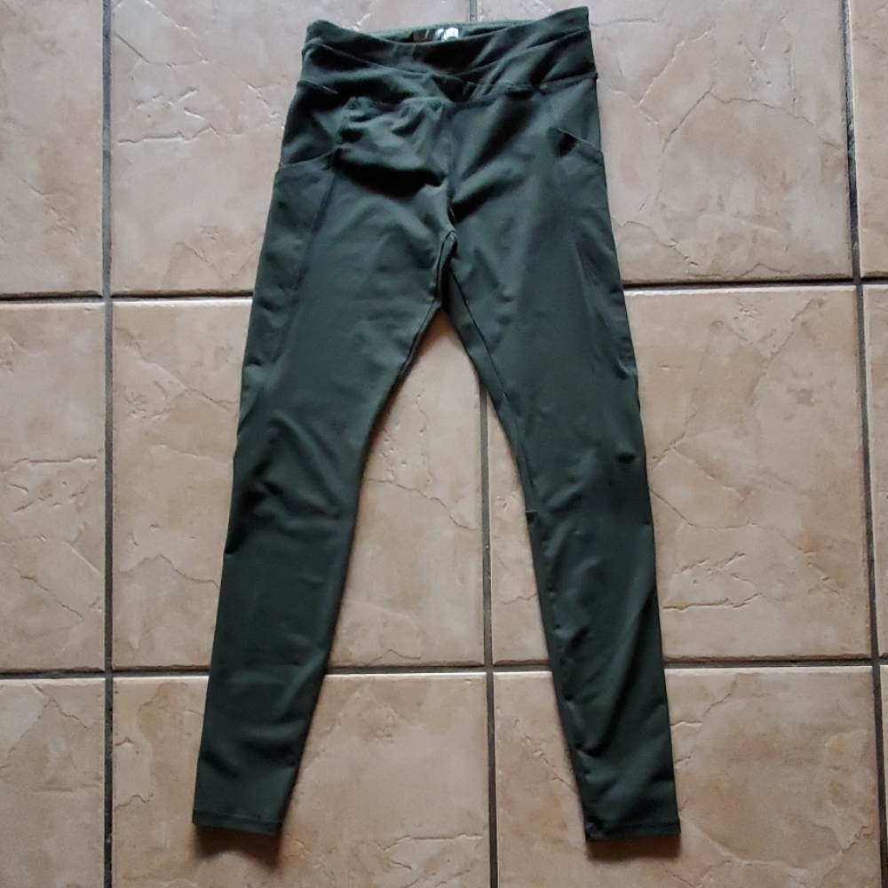 Forever21 green pocket leggings, small